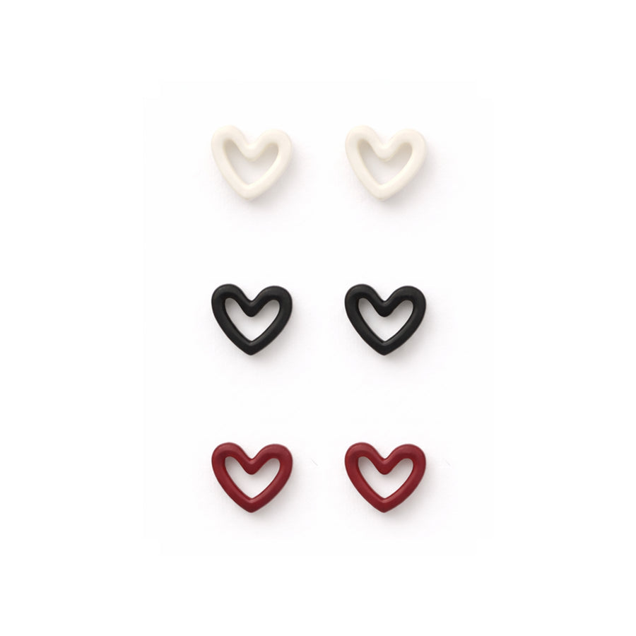 LUMI Heart Earring with a clean heart-shaped detail