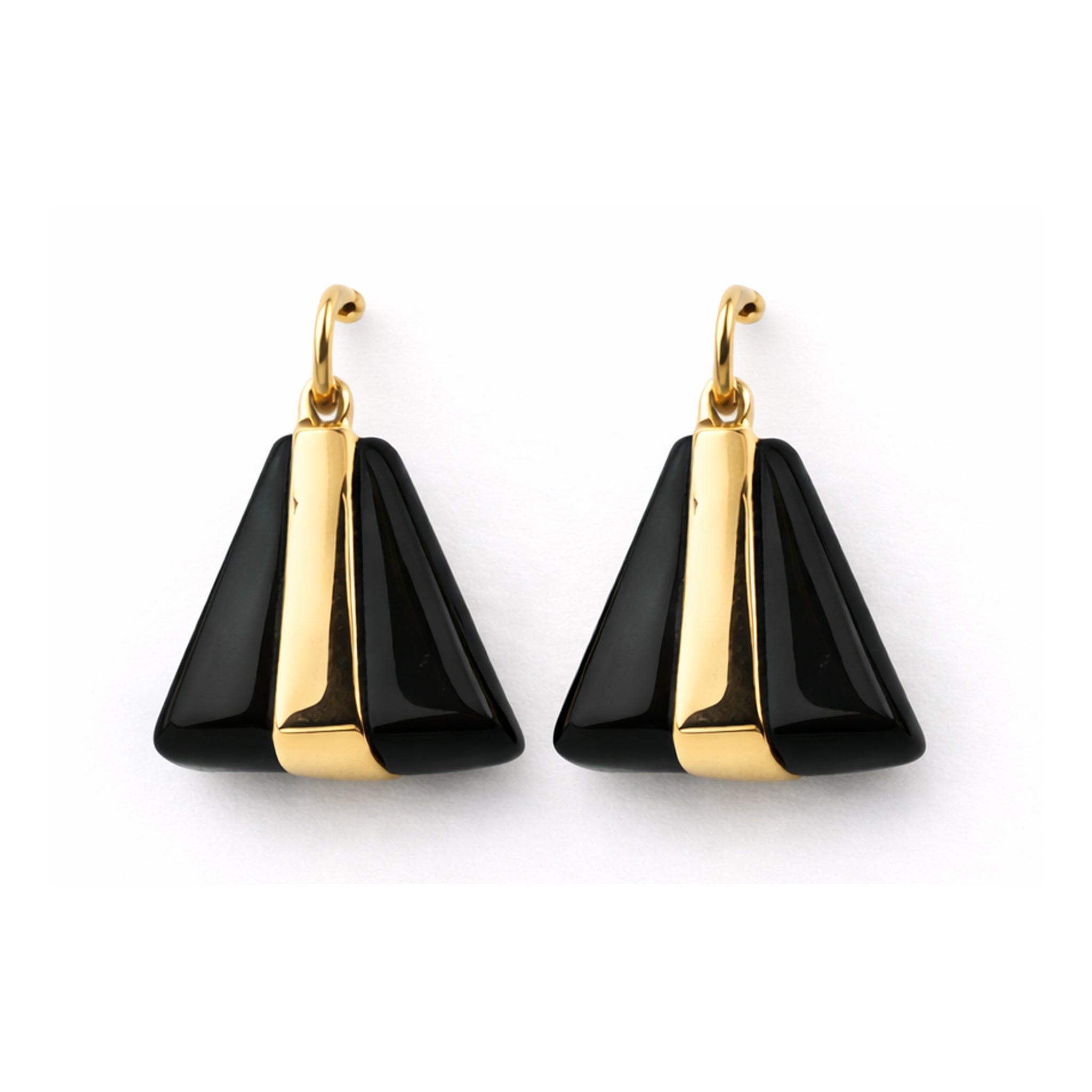 Pearl Accent Earring - Black Color