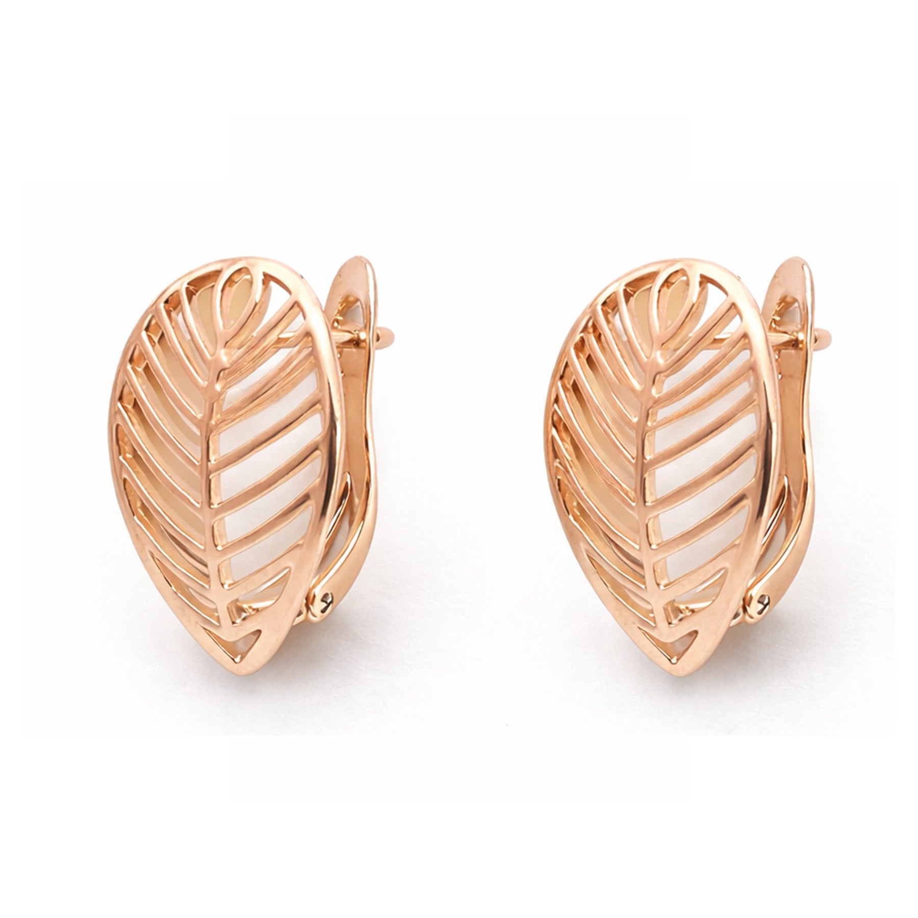 LUMI Rose Leaf Earring with a rose leaf motif with a refined hoop shape